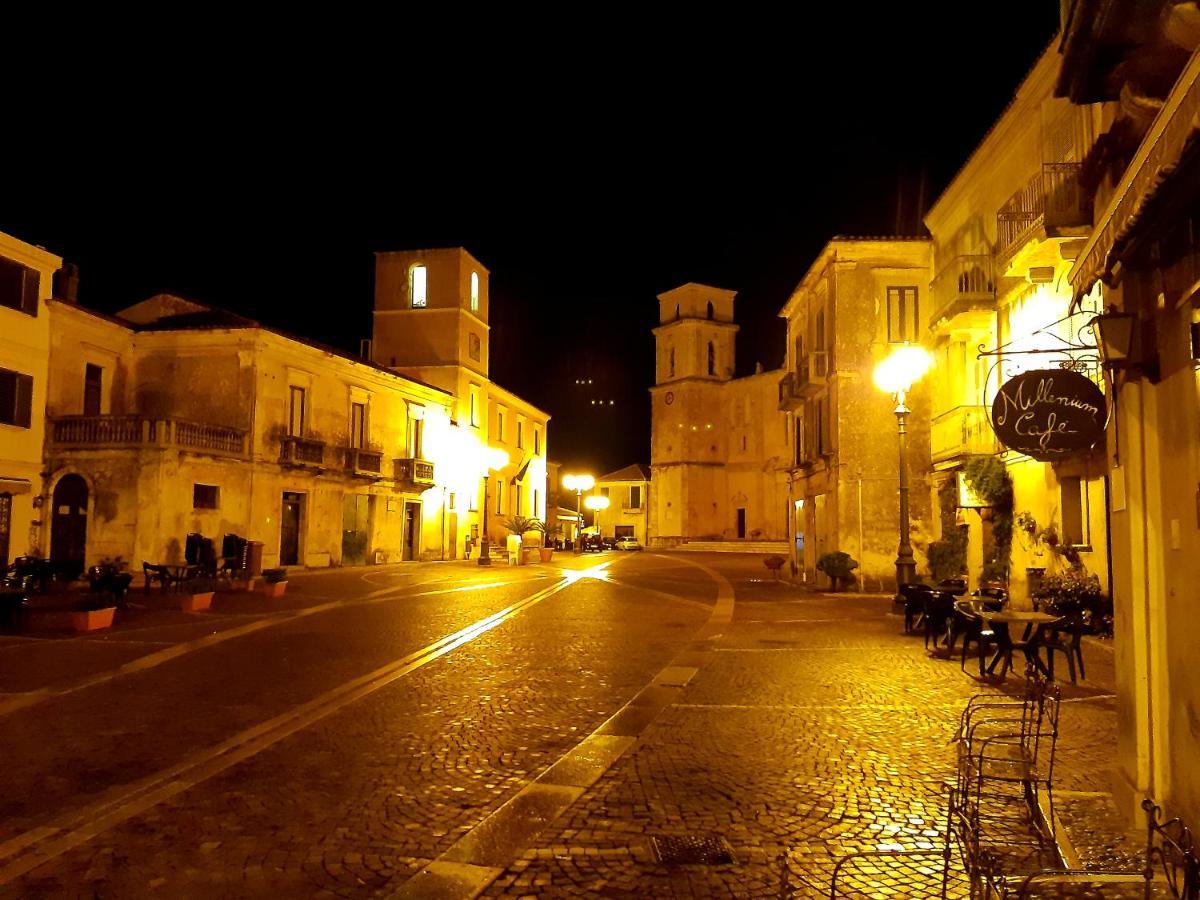Appartamento Per Turisti Filoxenia Санто-Северина Экстерьер фото
